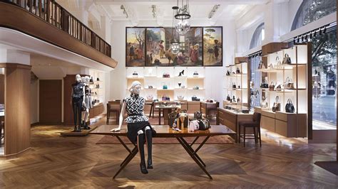 lv switzerland price
